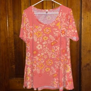 Large LulaRoe Perfect Tee